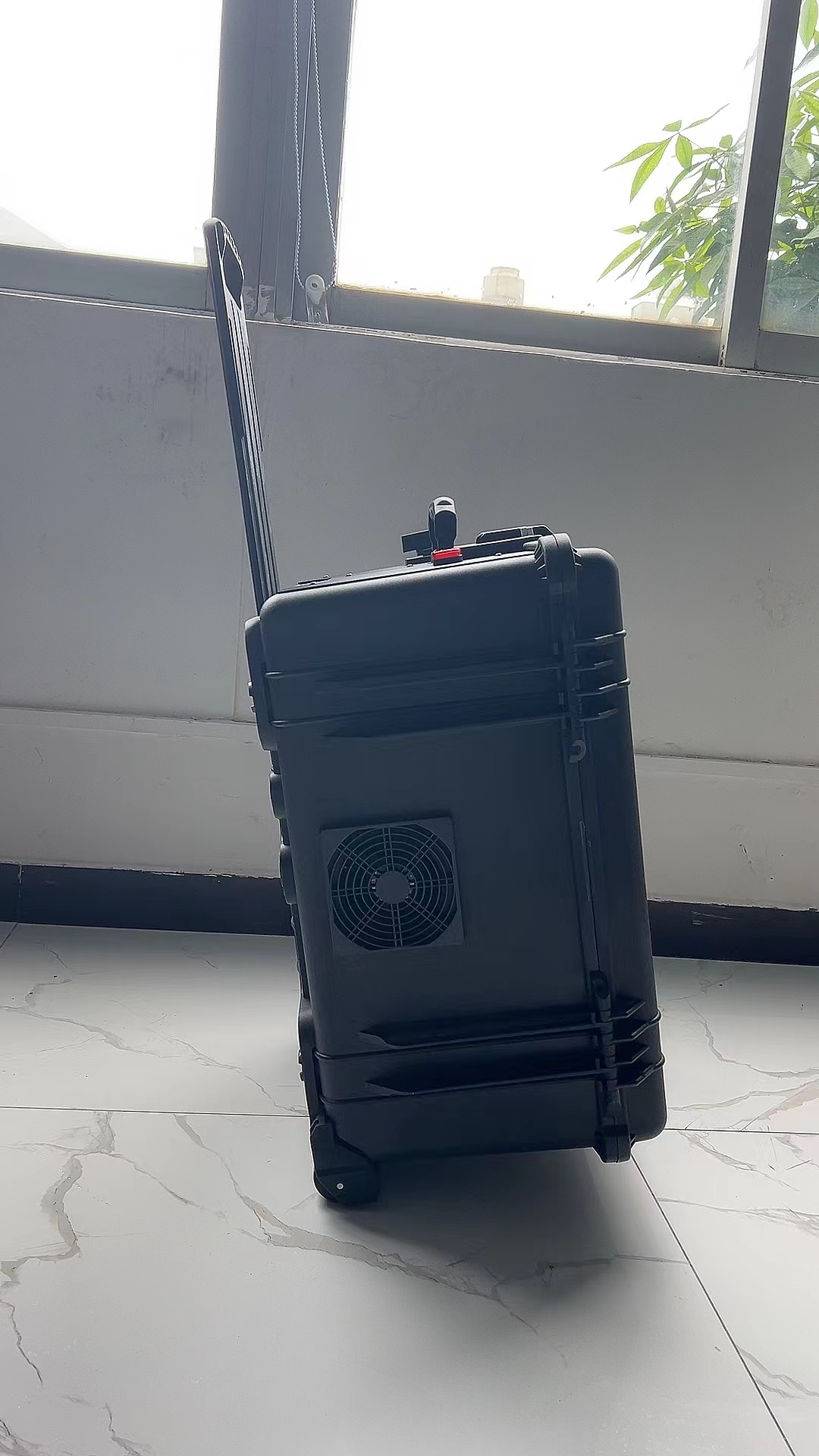 蒲江手拉箱型移动通信干扰器
